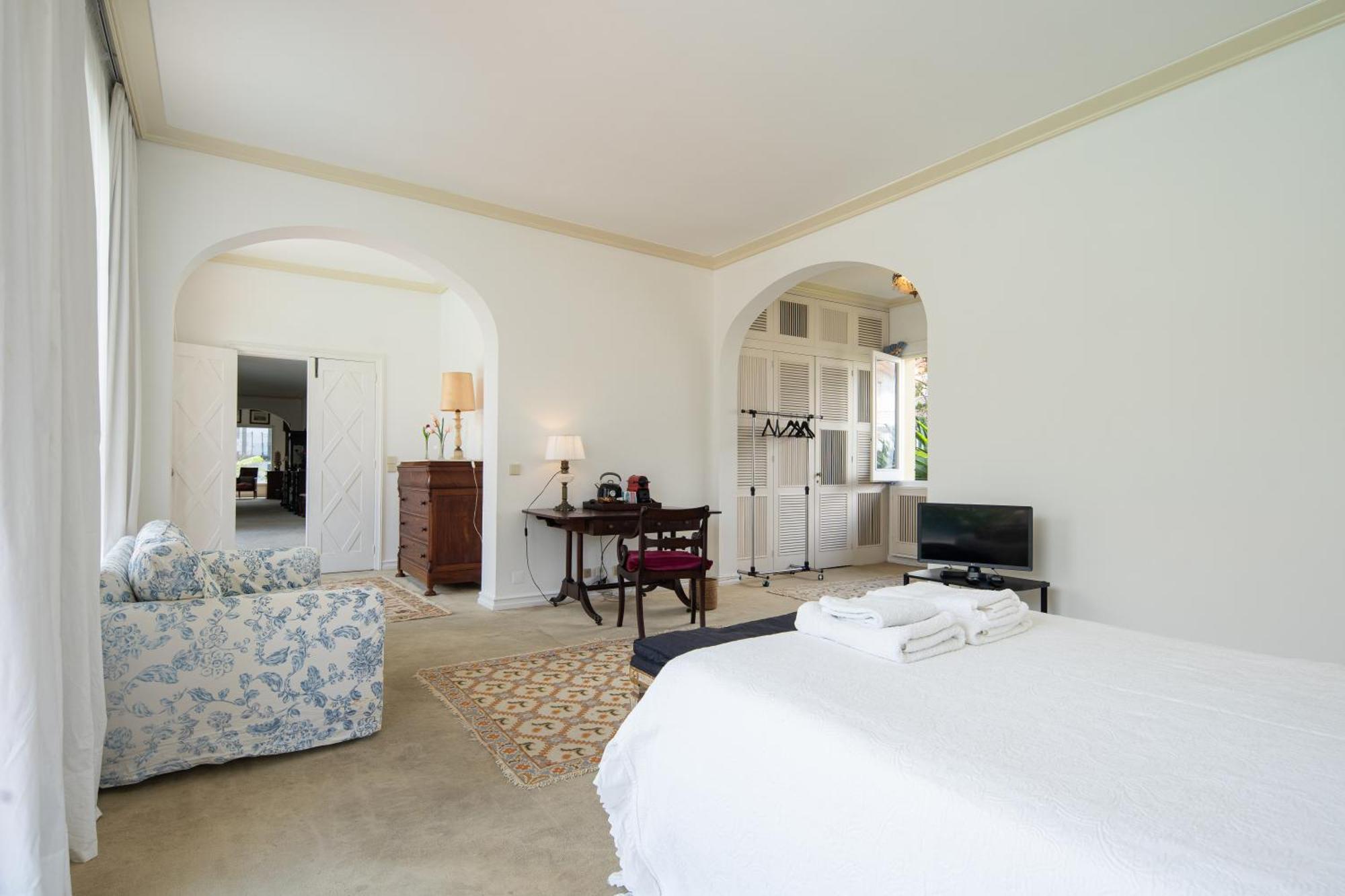 Casa Dos Arcos - Studios & Pool 蓬塔德尔加达 外观 照片